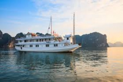 HA LONG - TUAN CHAU - CAT BA ISLAND 3 DAYS 2 NIGHTS TOUR