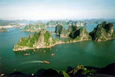 HA NOI - HA LONG - SAPA - NINH BINH 4 DAYS - 3 NIGHTS TOUR BY BUS