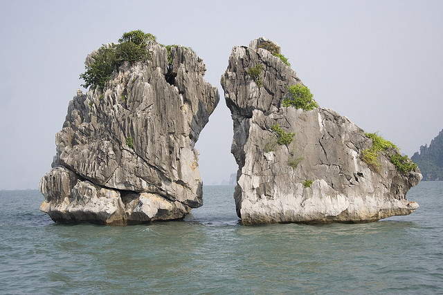 HA LONG BAY 1 DAY DELUXE TOUR 8